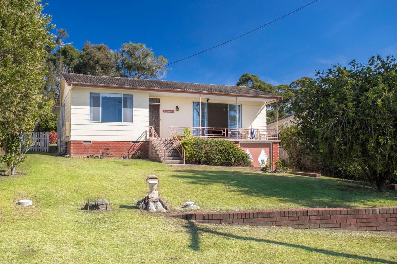So Close To The Beach Mollymook Exterior photo